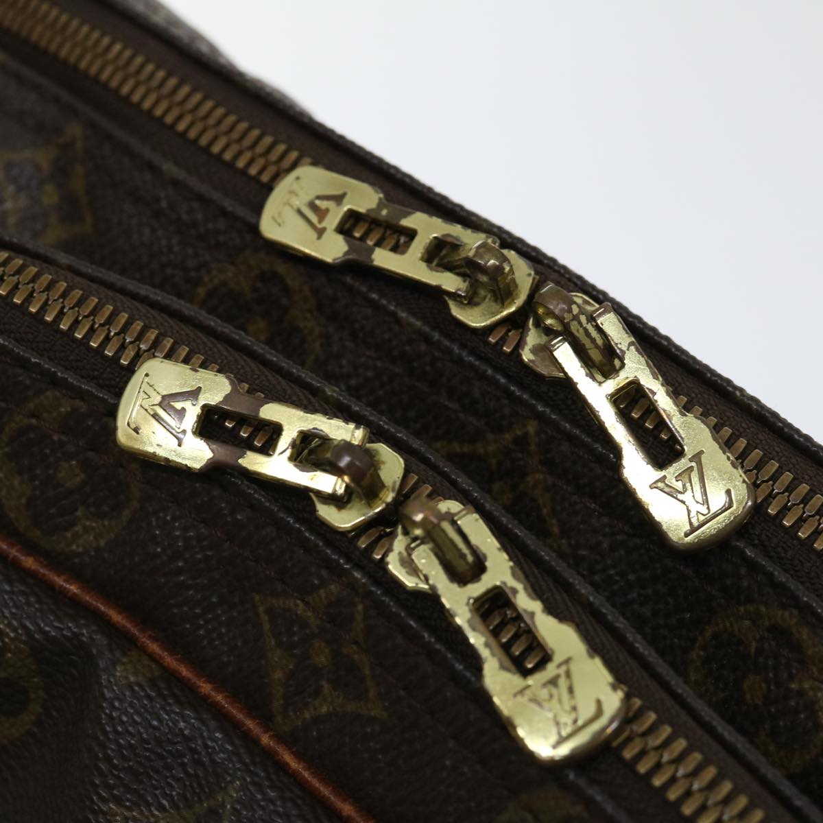 LOUIS VUITTON Monogram Reporter GM Shoulder Bag M45252 LV 70787