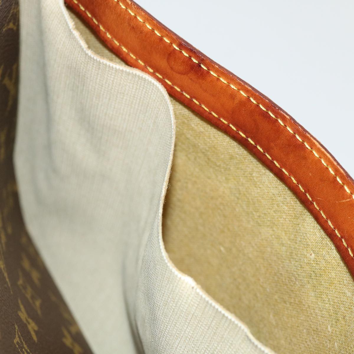 LOUIS VUITTON Monogram Reporter GM Shoulder Bag M45252 LV 70787