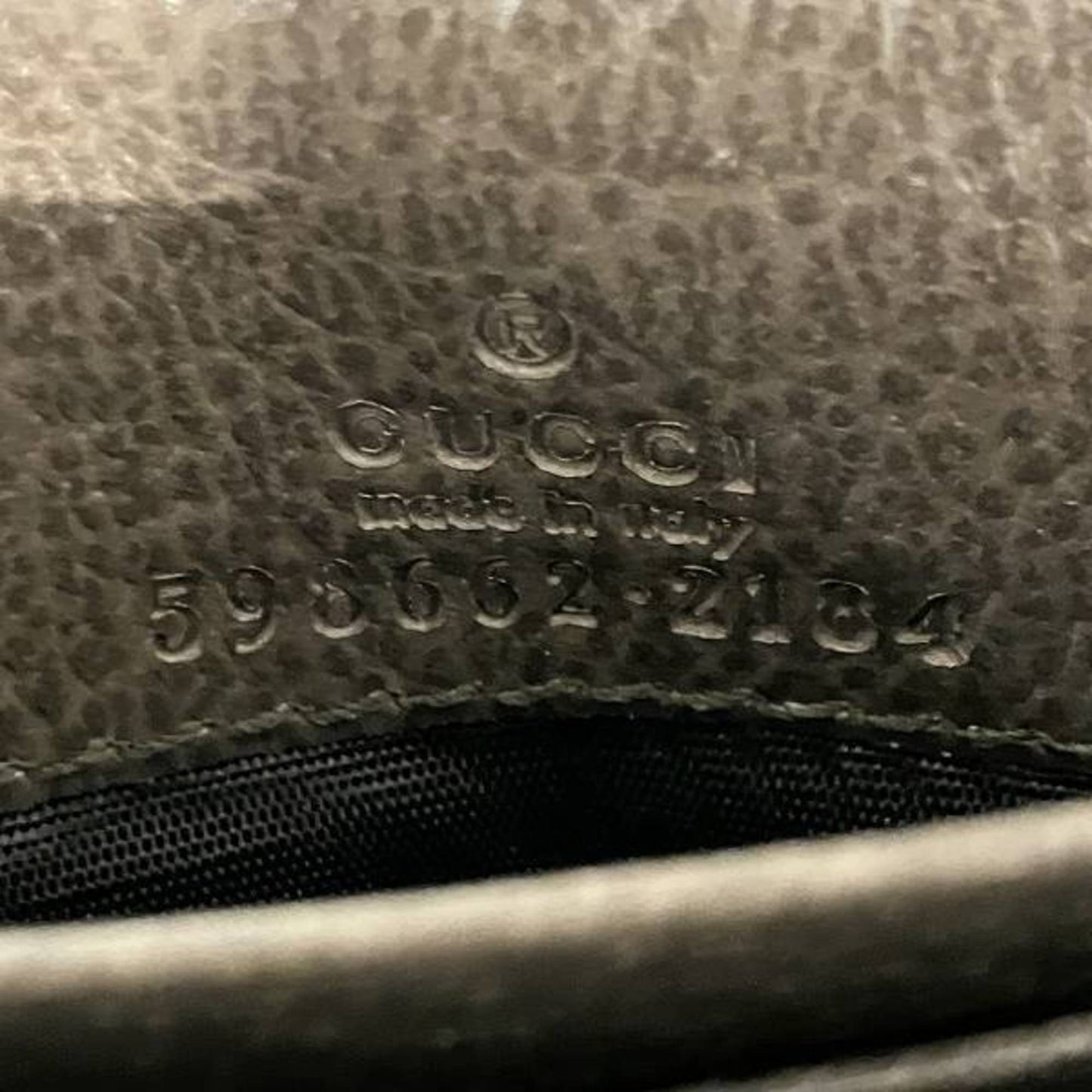 Gucci Gg Supreme  Canvas Wallet  ()