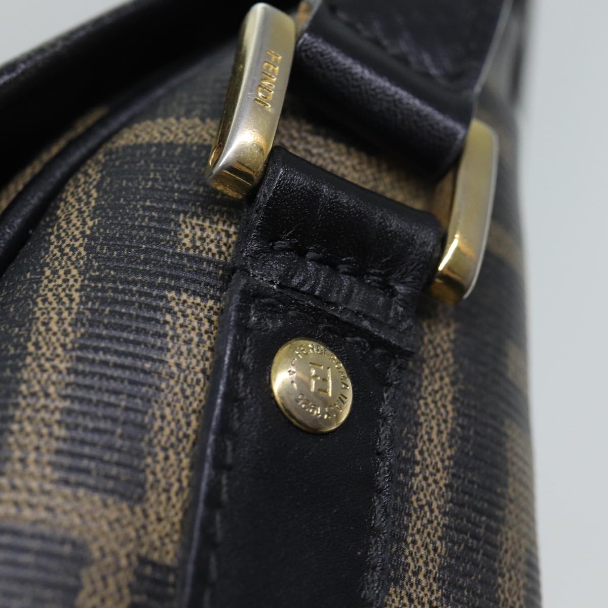 Luxury FendiZucca Canvas Mamma Baguette Shoulder Bag Black Brown70814