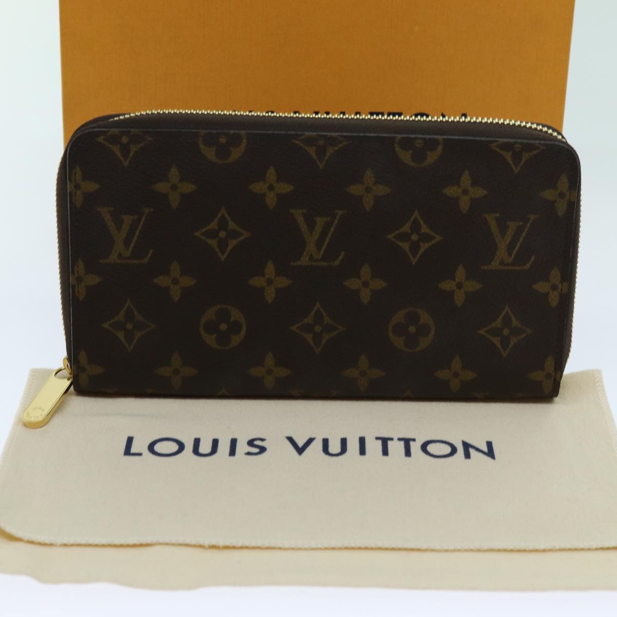 LOUIS VUITTON Monogram Zippy Organizer Long Wallet M62581 LV 70837A