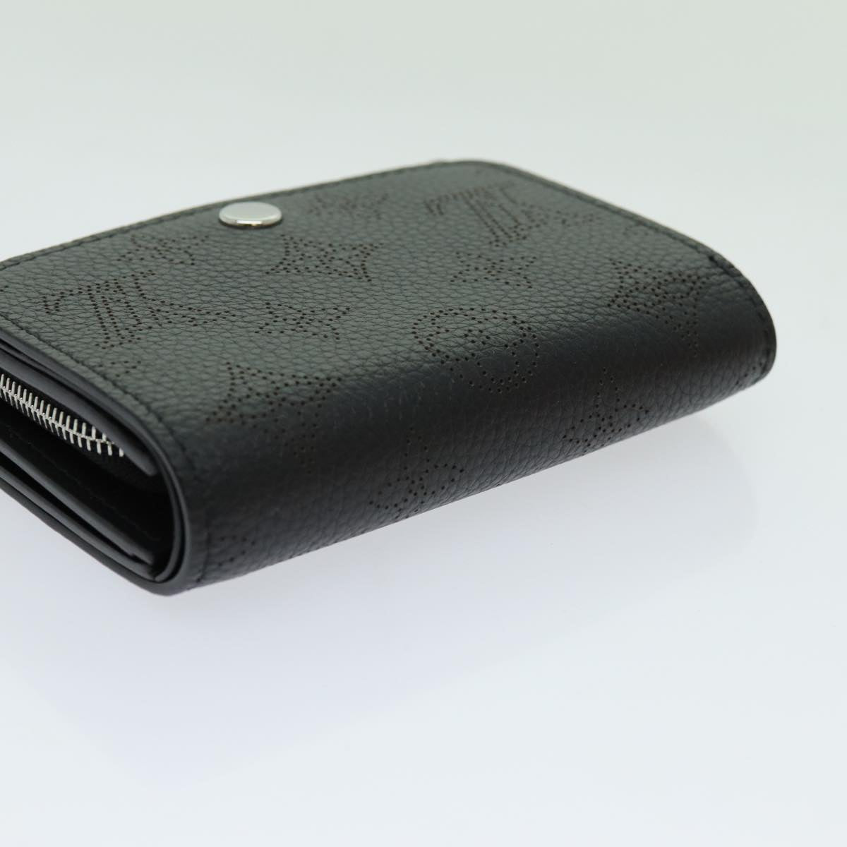 LOUIS VUITTON Mahina Portefeuille Iris Compact Wallet Noir M62540 LV 70838A