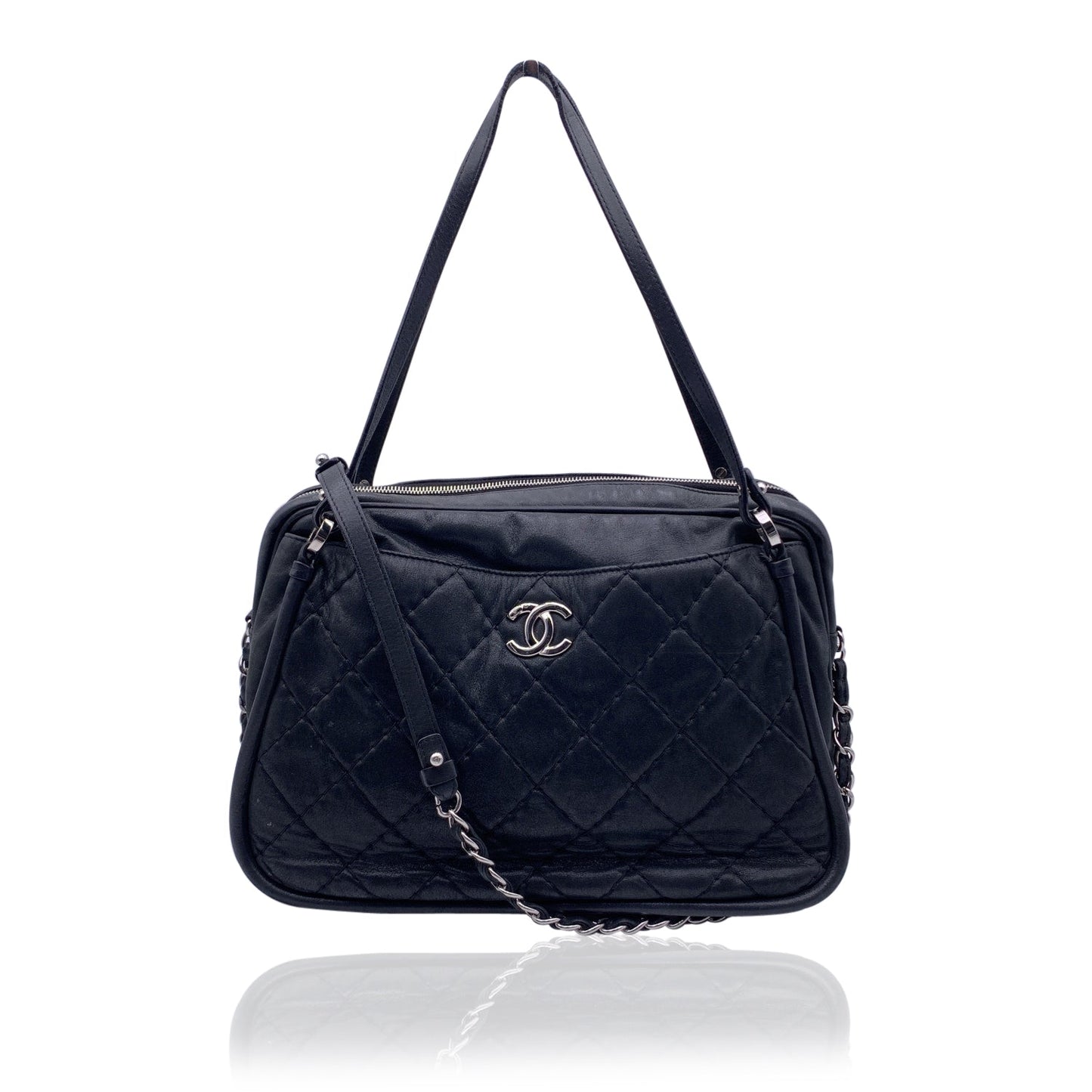 Luxury Chanel Black Quilted Leather Relax Cc Tote Camera Shoulder Bag