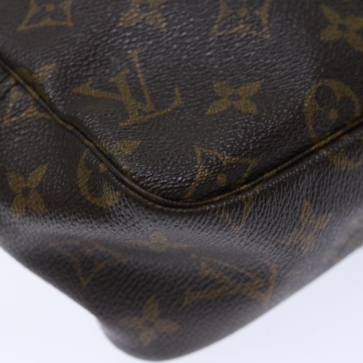 LOUIS VUITTON Monogram Trousse Toilette 28 Clutch Bag M47522 LV 71049