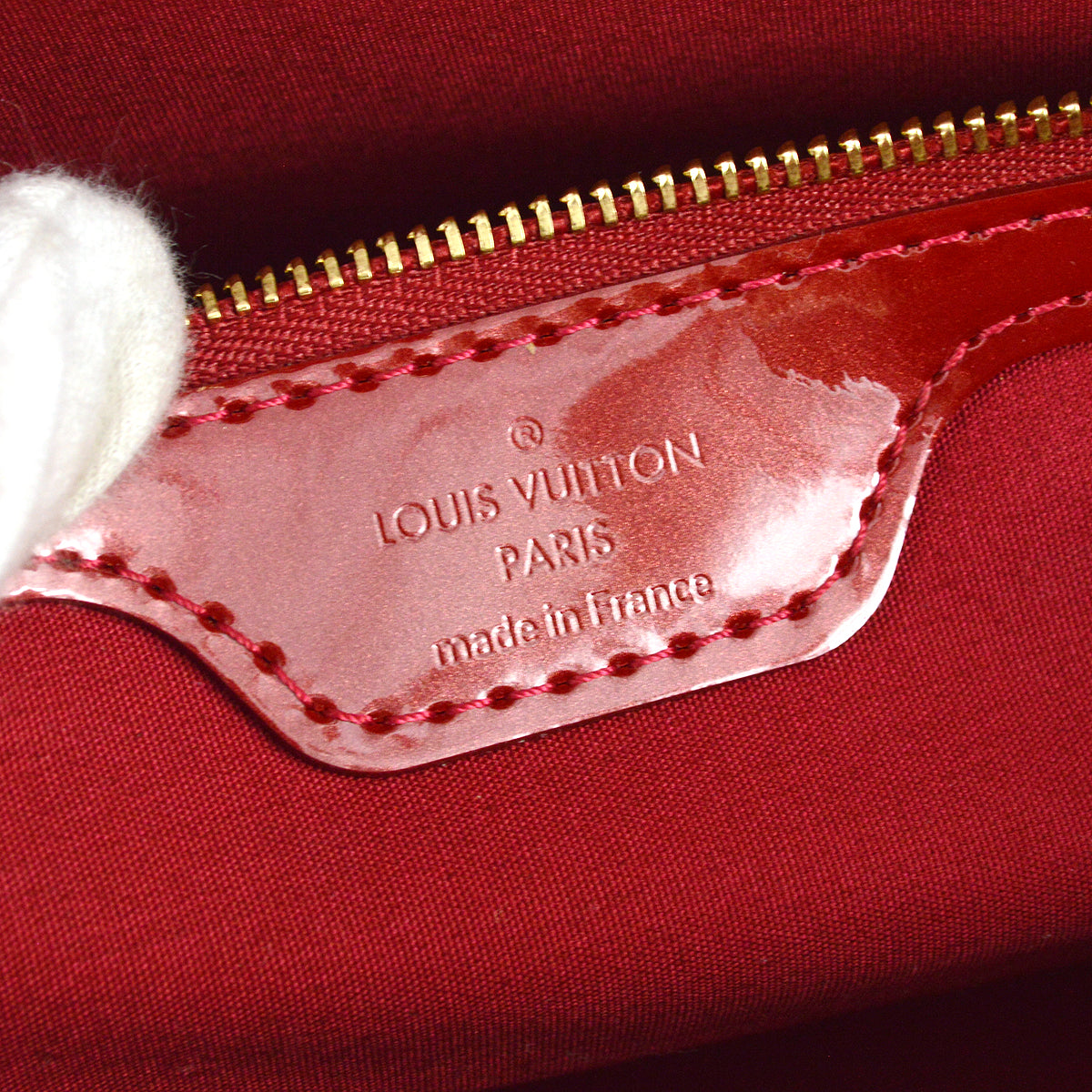Louis Vuitton 2010s Red Monogram Vernis Rayures Wilshire PM M91702