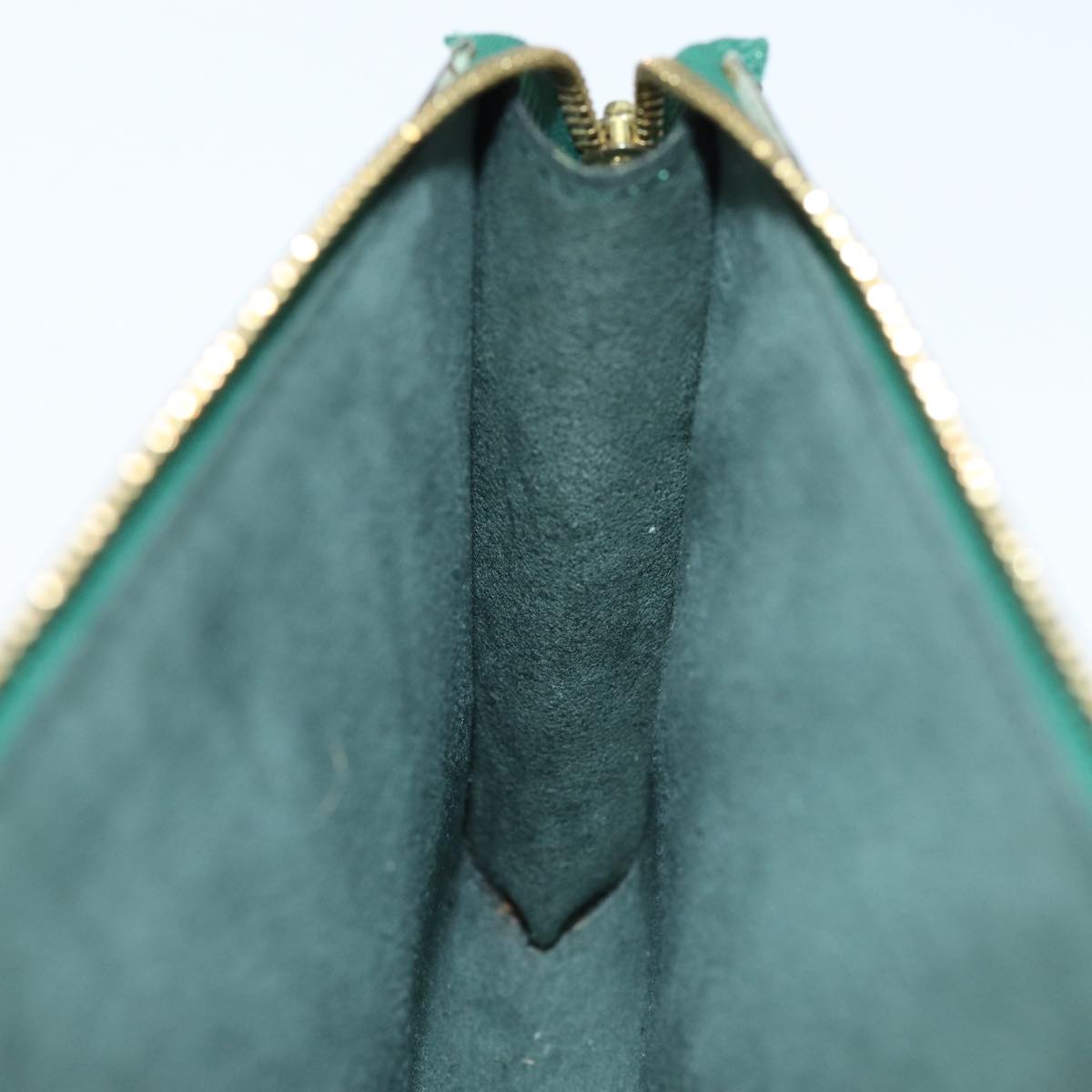 LOUIS VUITTON Epi Pochette Accessoires Pouch Green M52984 LV 71673