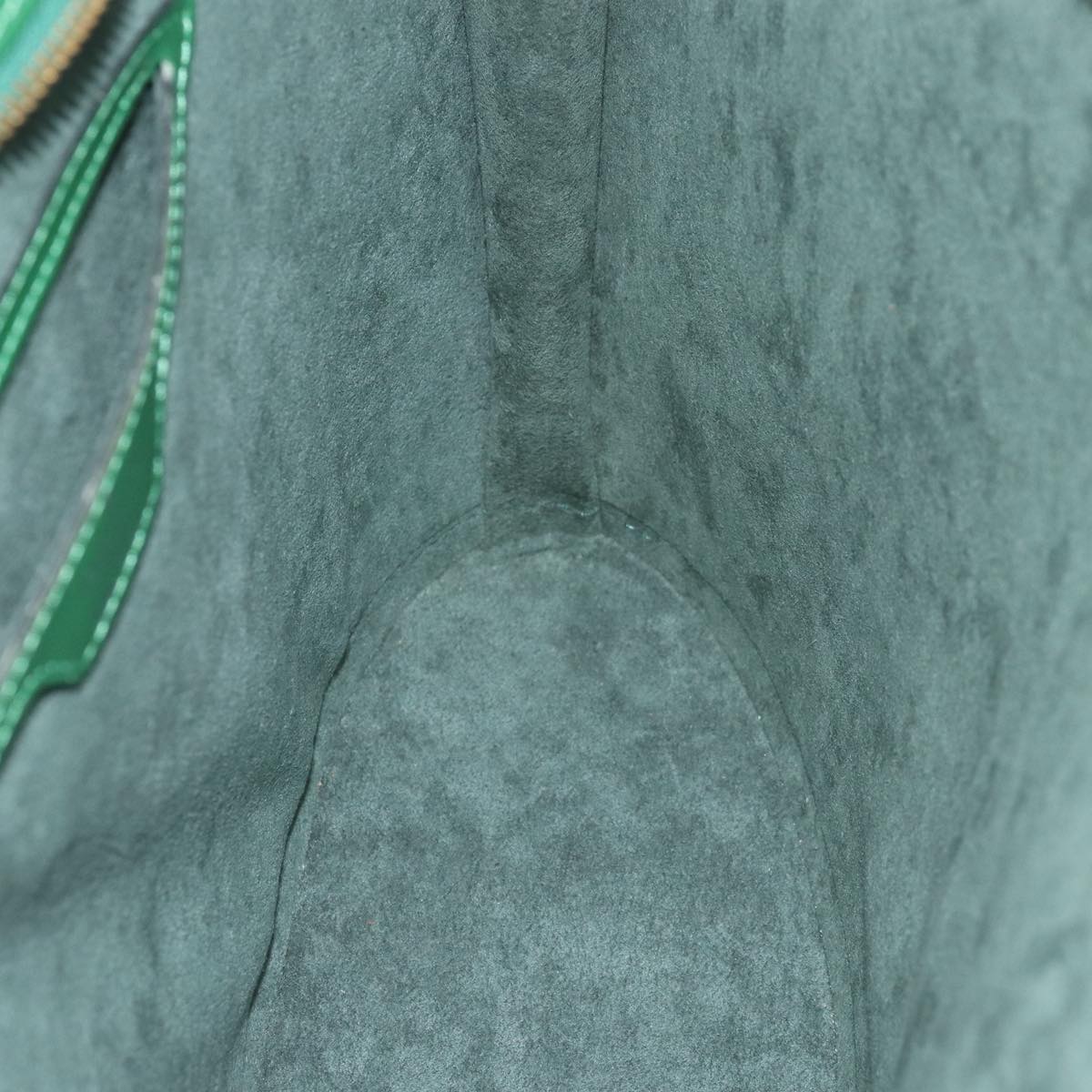 LOUIS VUITTON Epi Saint Jacques Poignees Long Bag Green M52334 LV 72244