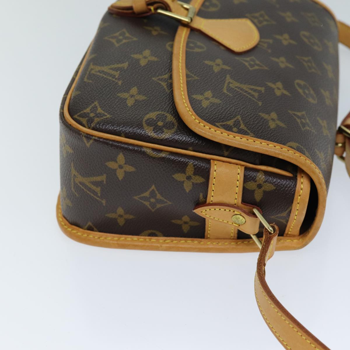 LOUIS VUITTON Monogram Sologne Shoulder Bag M42250 LV 72434