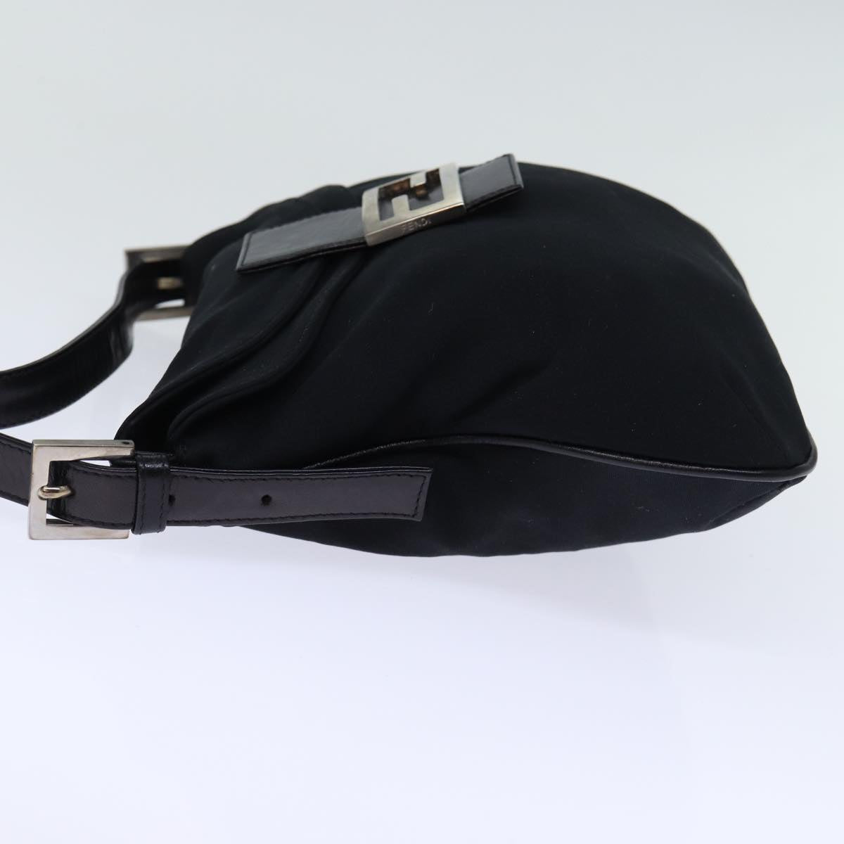 Luxury Fendi Mamma Baguette Shoulder Bag Nylon Black72512
