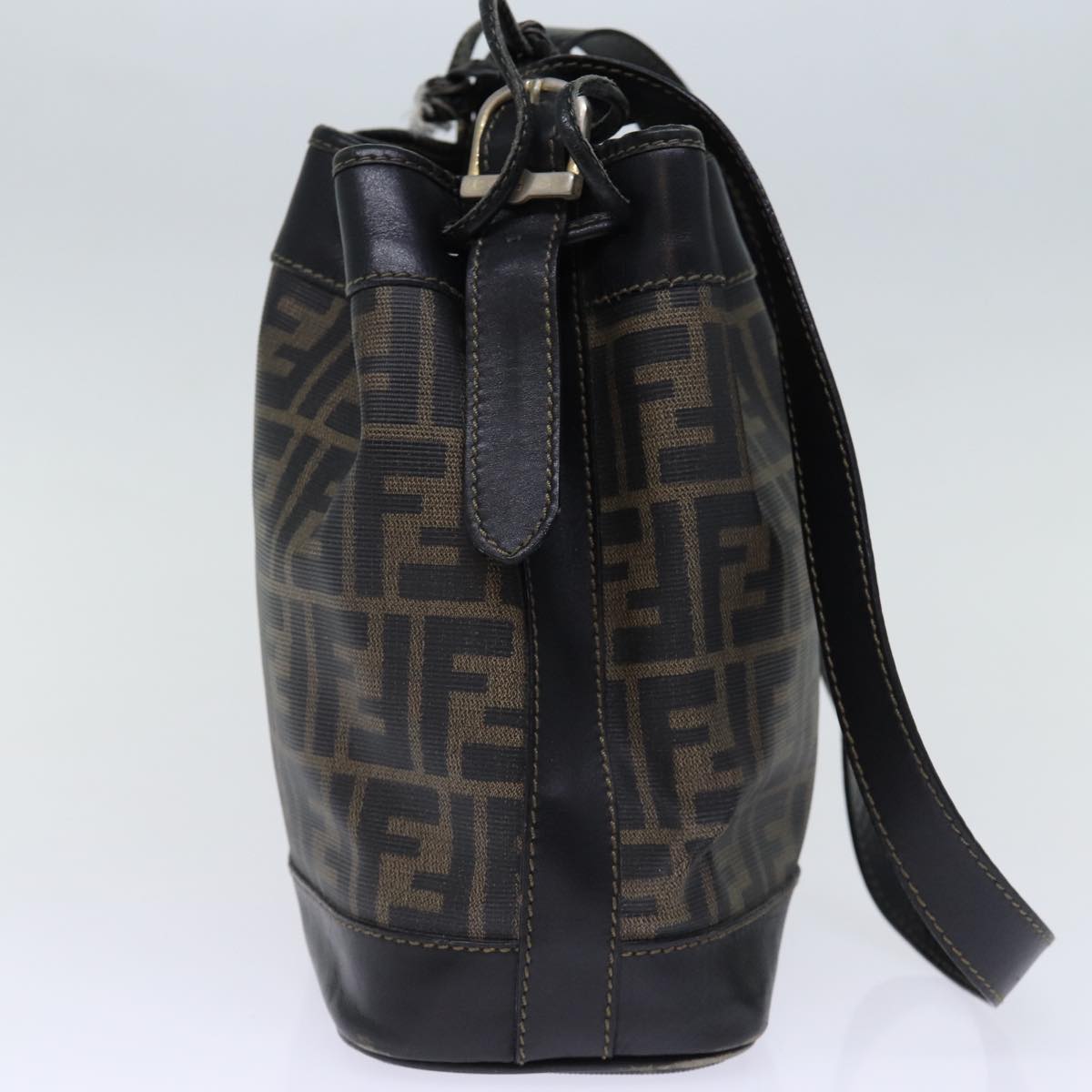 Luxury Fendi Zucca Canvas Shoulder Bag Coated Canvas Brown72598