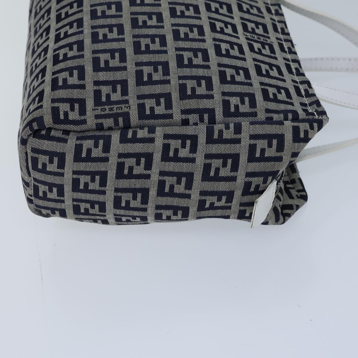 Luxury Fendi Zucchino Canvas Hand Bag Navy White72635