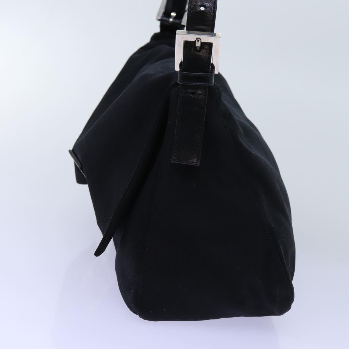 Luxury Fendi Mamma Baguette Shoulder Bag Nylon Black72742