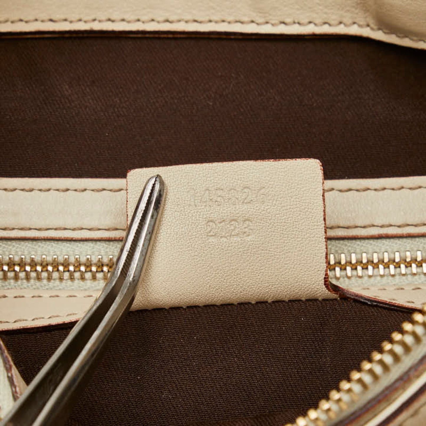 Gucci Hobo  Leather Shoulder Bag ()