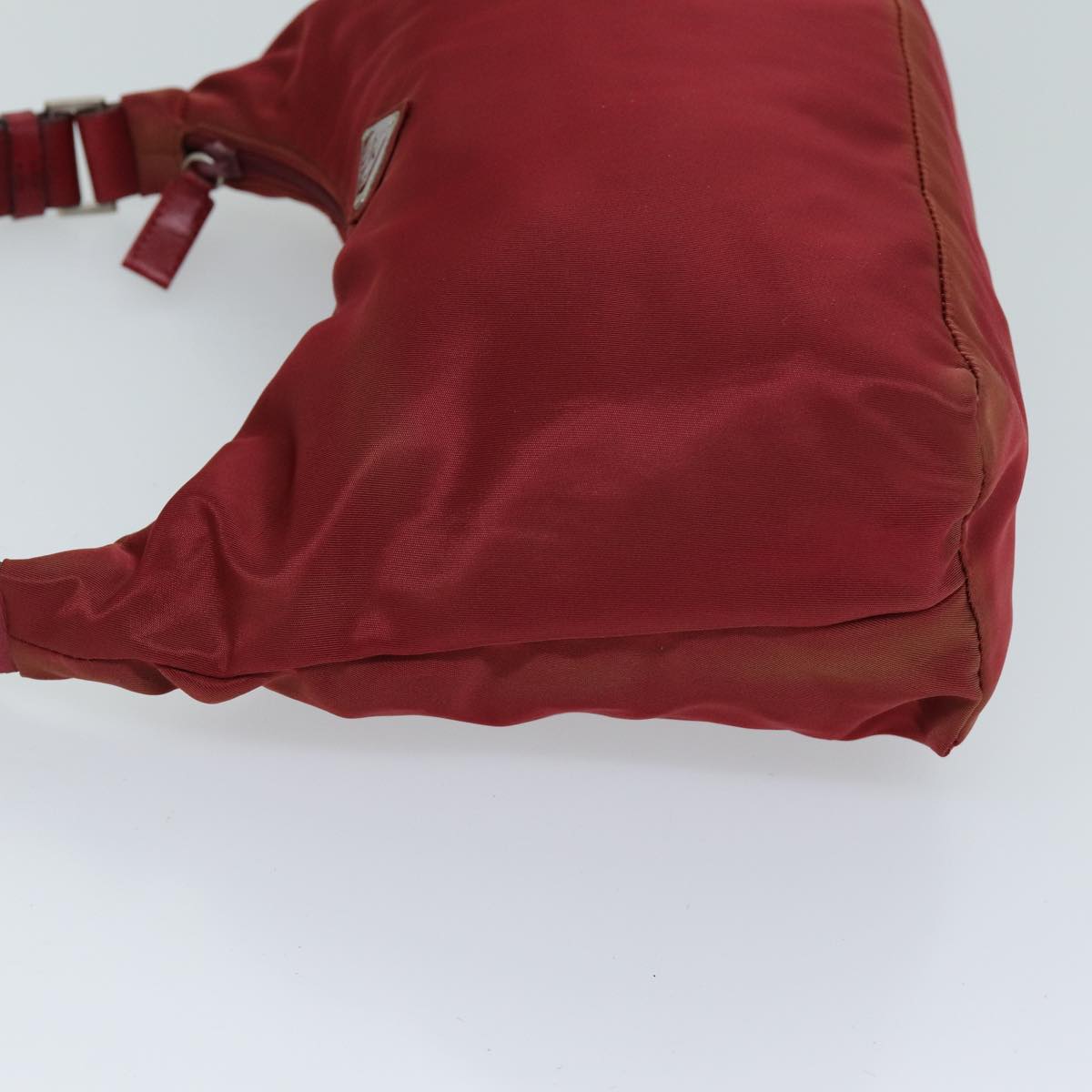 Luxury PradaShoulder Bag Nylon Red 73100