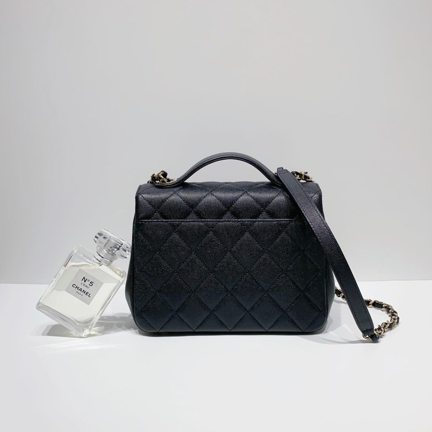 No.3977-Chanel Medium Business Affinity Flap Bag