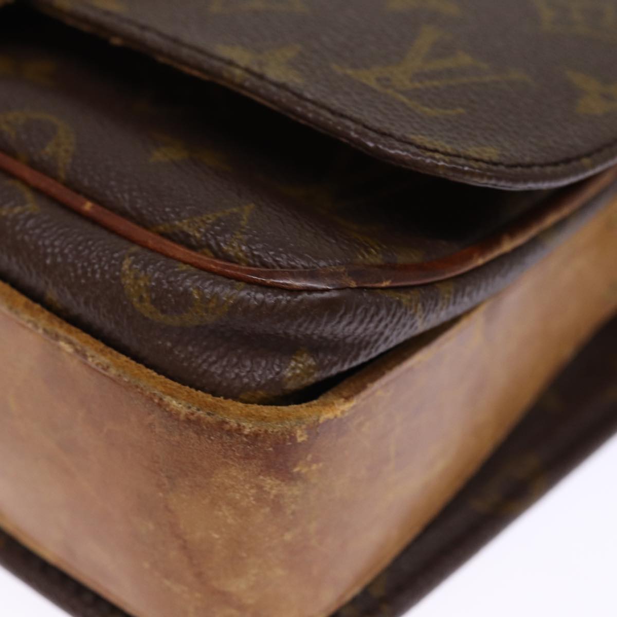 LOUIS VUITTON Monogram Cartouchiere MM Shoulder Bag M51253 LV 73297
