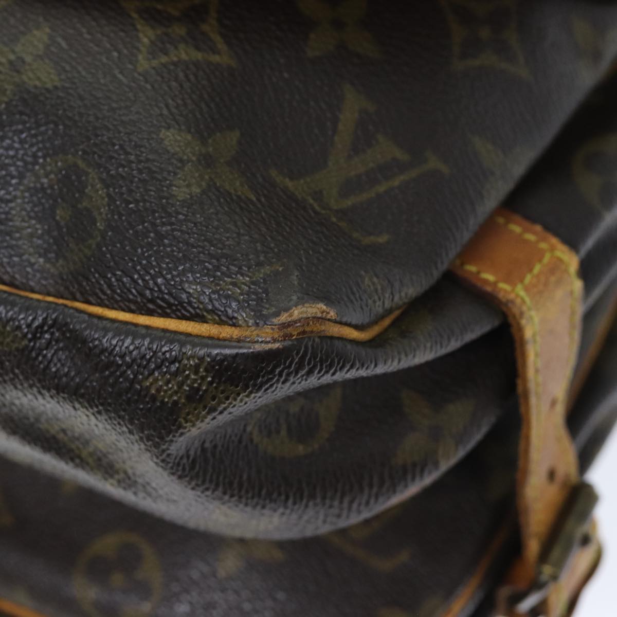 LOUIS VUITTON Monogram Saumur 30 Shoulder Bag M42256 LV 73298