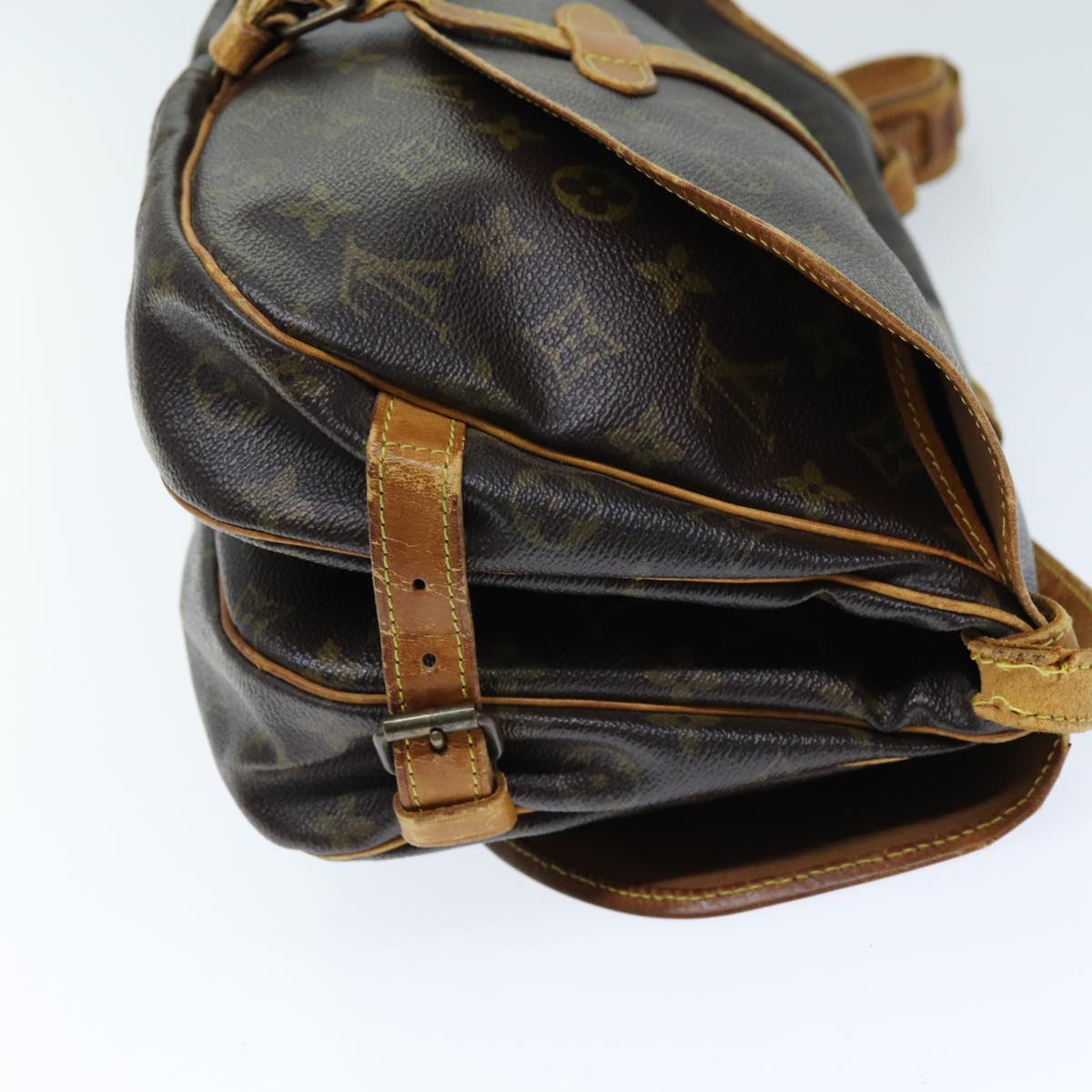 LOUIS VUITTON Monogram Saumur 30 Shoulder Bag M42256 LV 73298