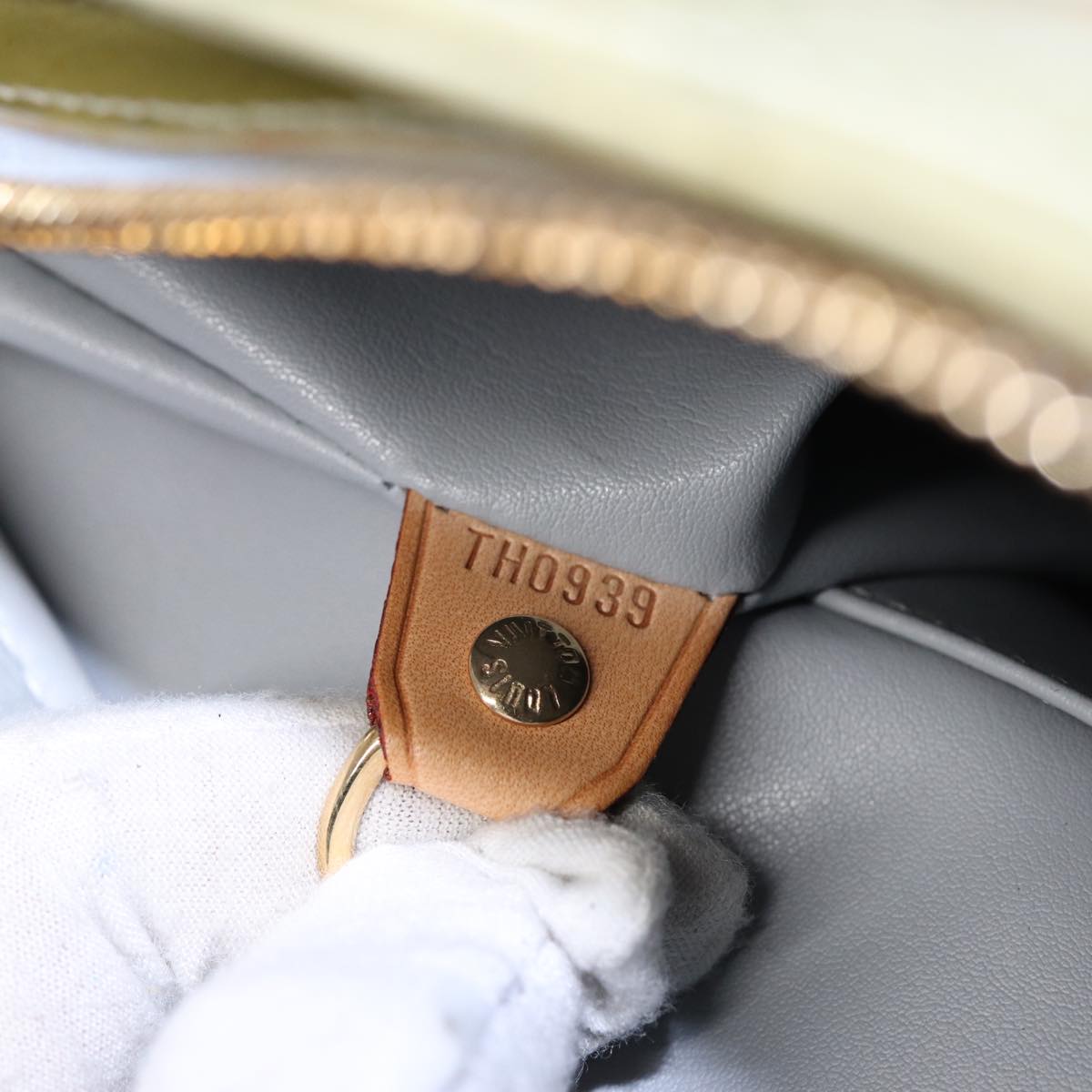 LOUIS VUITTON Monogram Vernis Houston Hand Bag Gris M91053 LV 73418