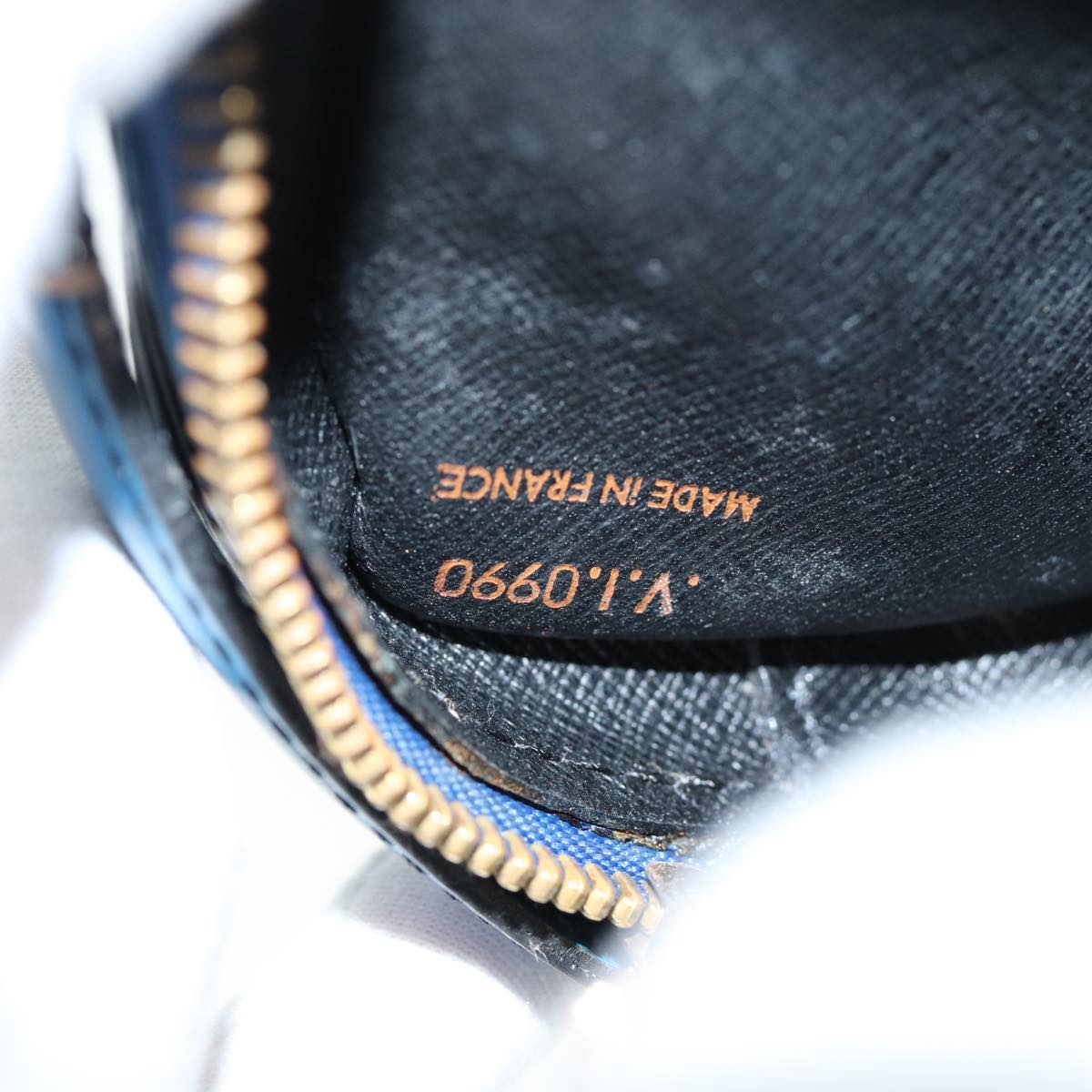 LOUIS VUITTON Epi June Feuille Shoulder Bag Blue M52155 LV 73480