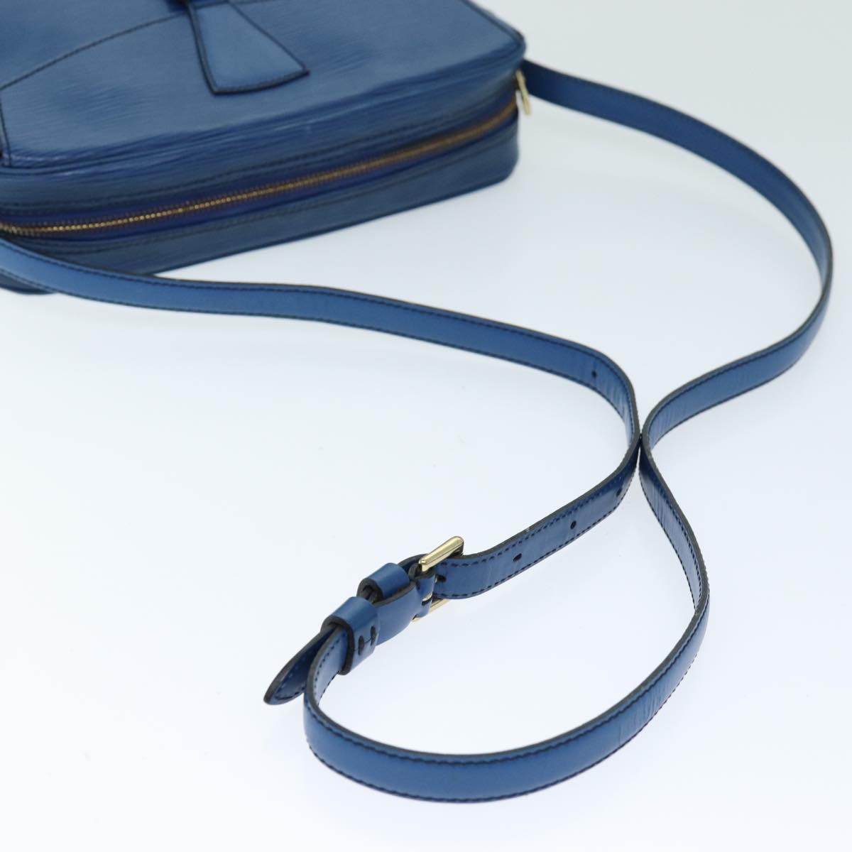 LOUIS VUITTON Epi June Feuille Shoulder Bag Blue M52155 LV 73480