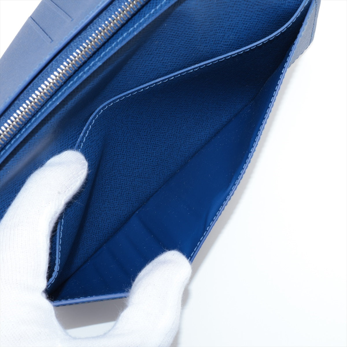 Louis Vuitton Taigaama Portfolio Braza M30297
