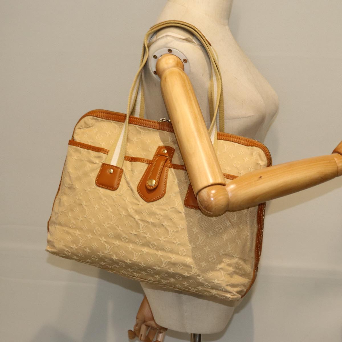 LOUIS VUITTON Monogram Mini Kabamari Kate Tote Bag Beige M92492 LV 73754