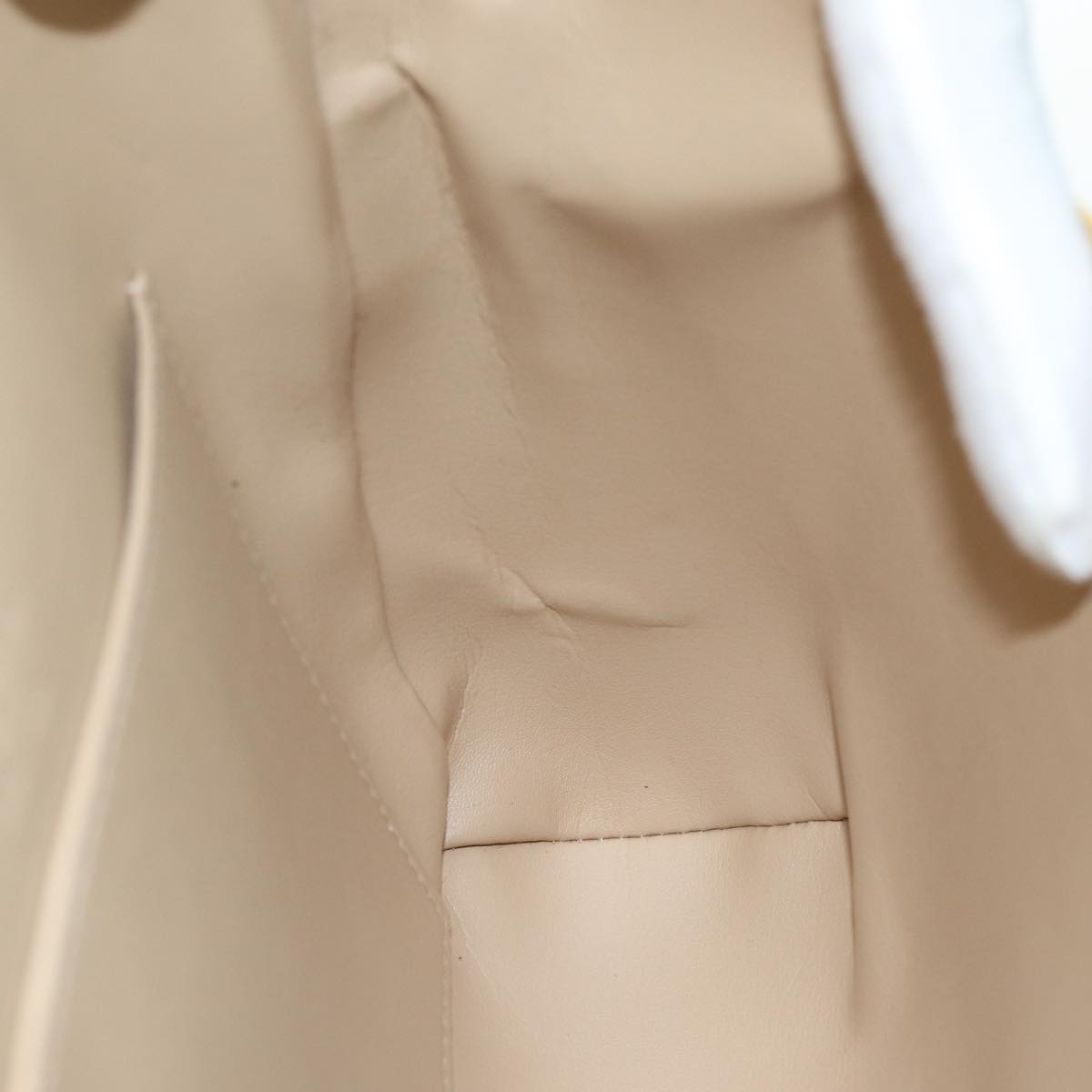 LOUIS VUITTON Monogram Vernis Thompson Street Bag Beige M91301 LV 73923