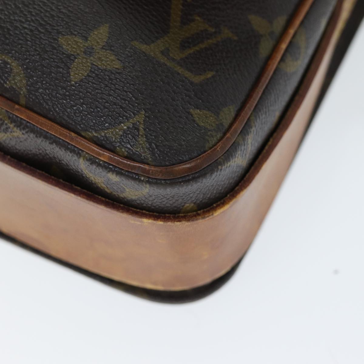 LOUIS VUITTON Monogram Cartouchiere MM Shoulder Bag M51253 LV 73936