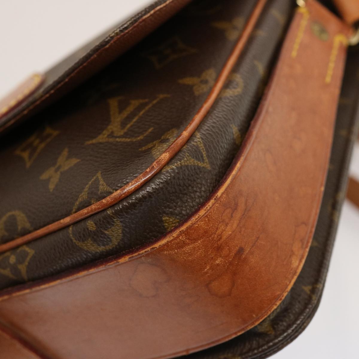 LOUIS VUITTON Monogram Cartouchiere MM Shoulder Bag M51253 LV 73939