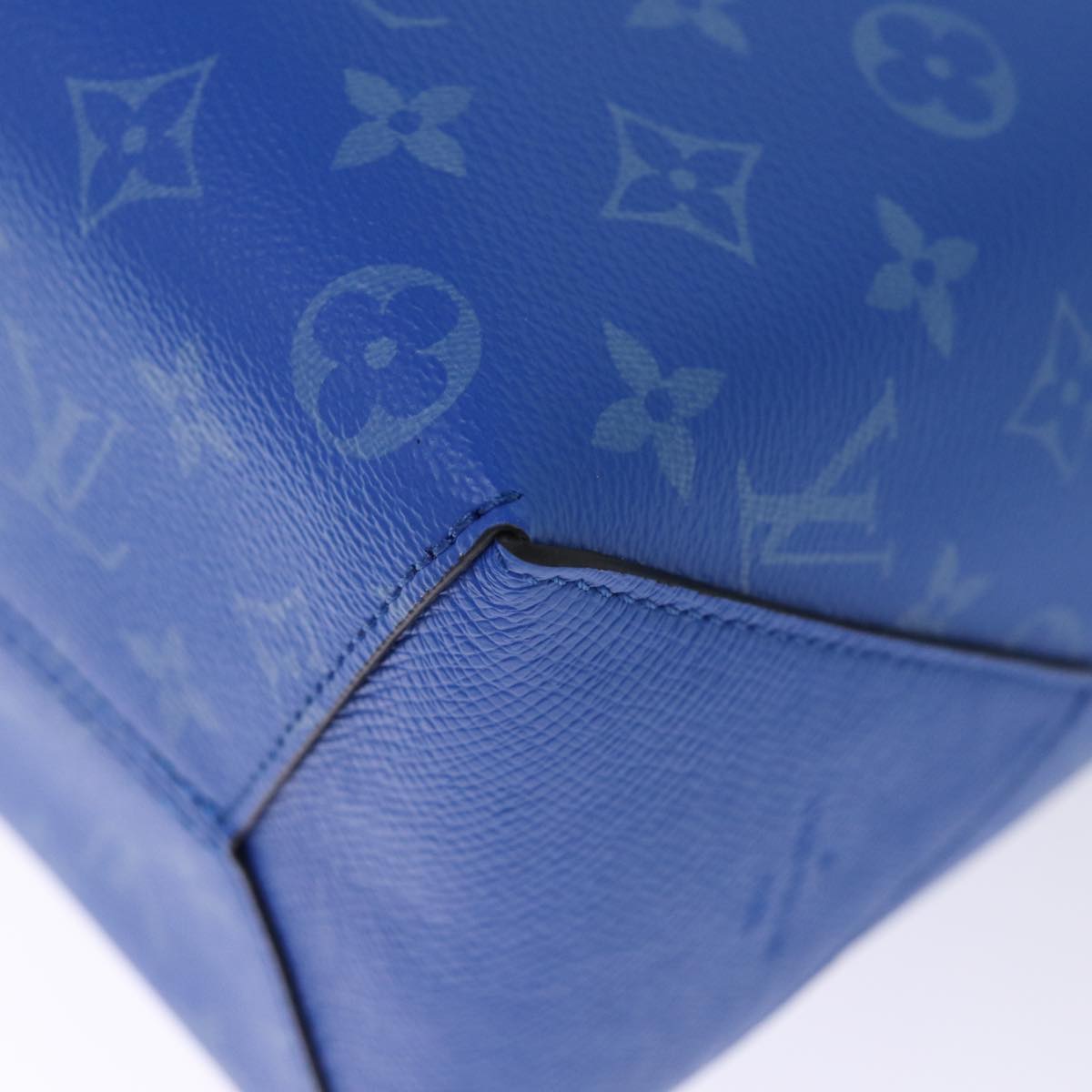 LOUIS VUITTON Taigalama Weekend Tote NM Tote Bag 2way Blue M31010 LV 74022S