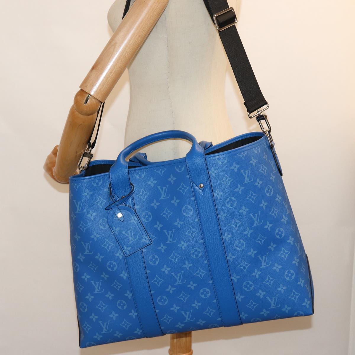 LOUIS VUITTON Taigalama Weekend Tote NM Tote Bag 2way Blue M31010 LV 74022S