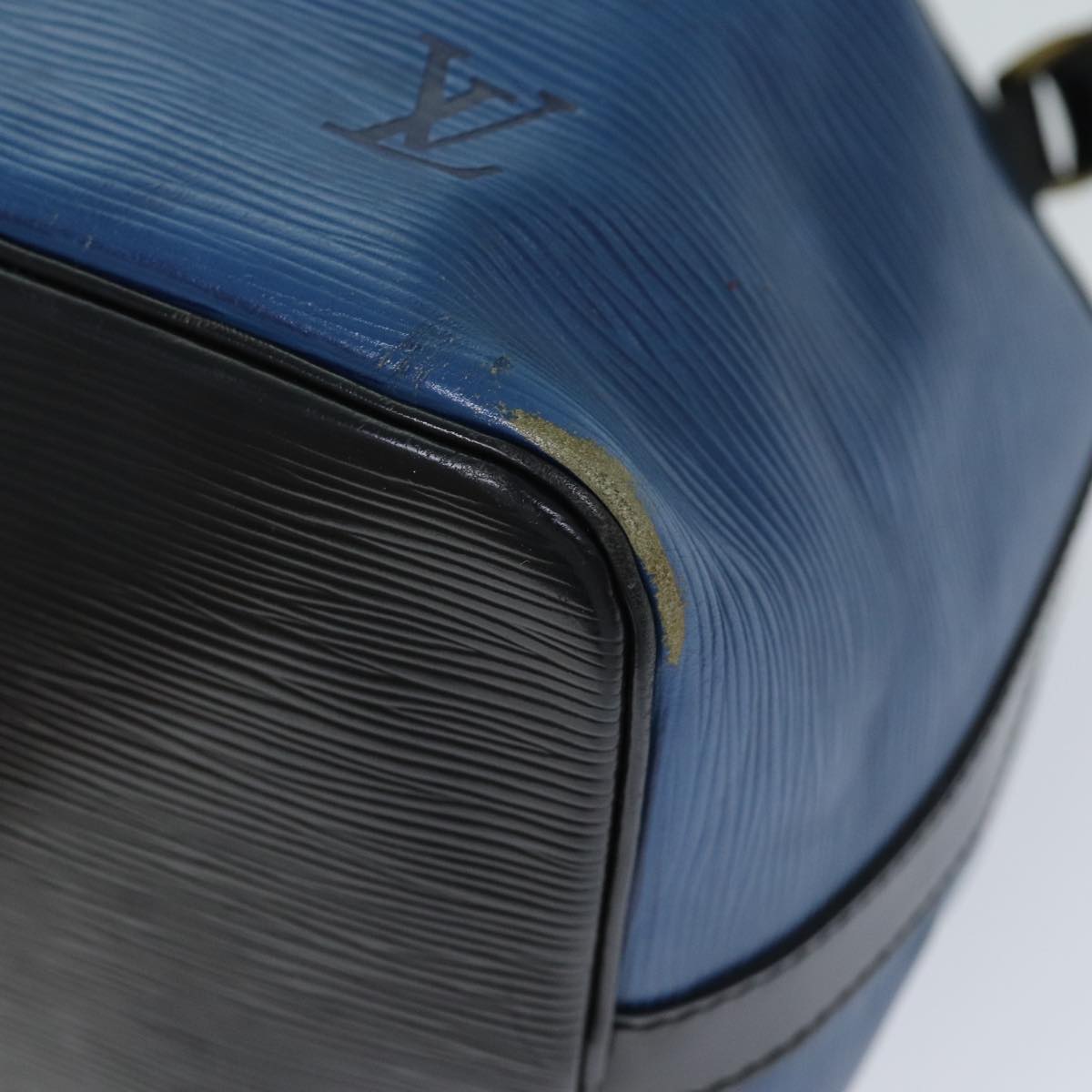 LOUIS VUITTON Epi Petit Noe Shoulder Bag Bicolor Black Blue M44152 LV 74080