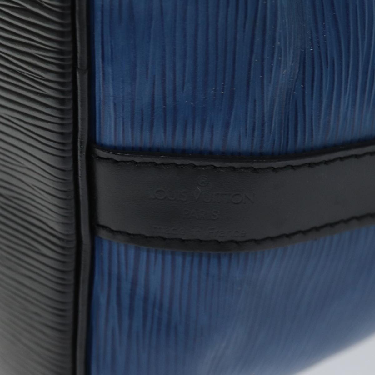 LOUIS VUITTON Epi Petit Noe Shoulder Bag Bicolor Black Blue M44152 LV 74080