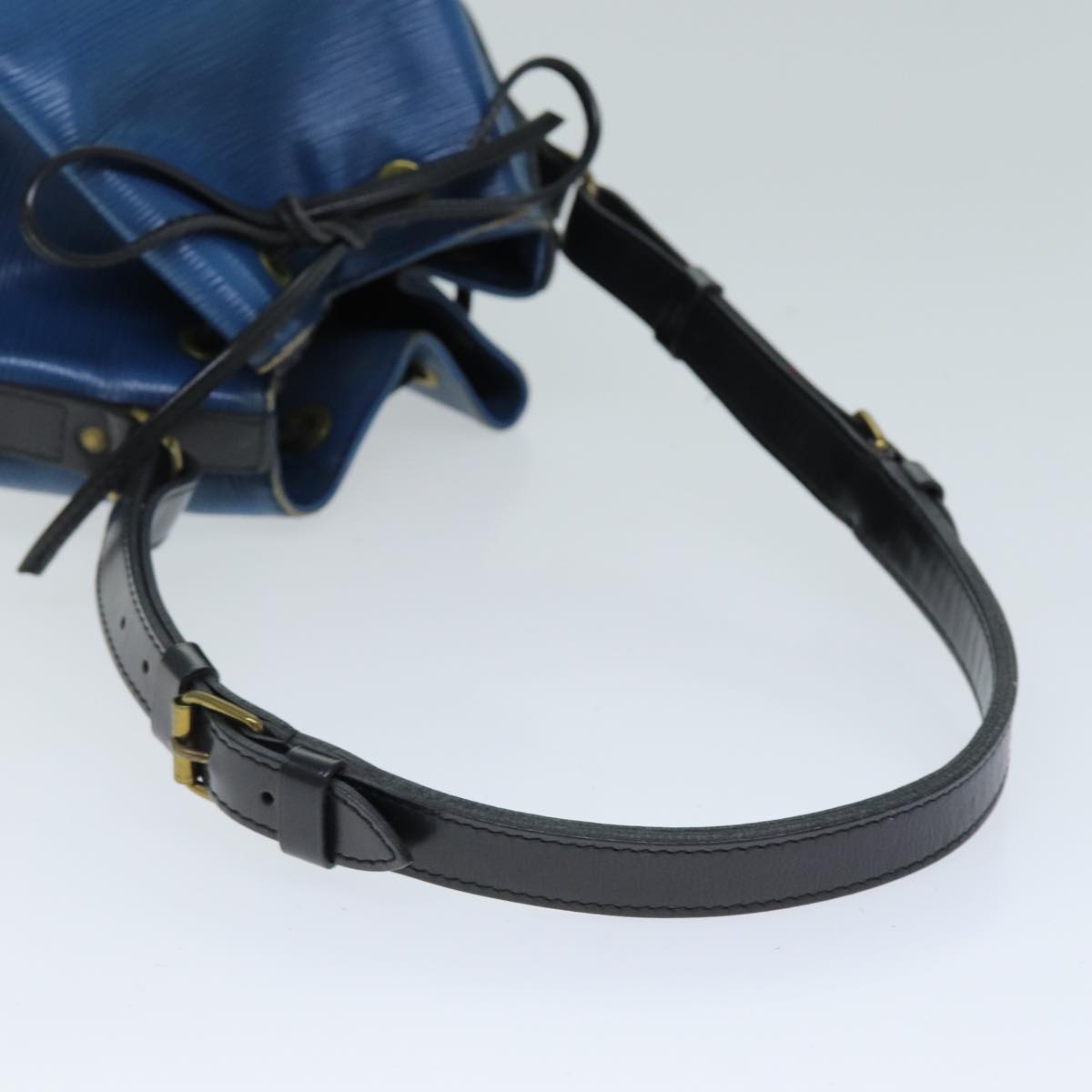 LOUIS VUITTON Epi Petit Noe Shoulder Bag Bicolor Black Blue M44152 LV 74080