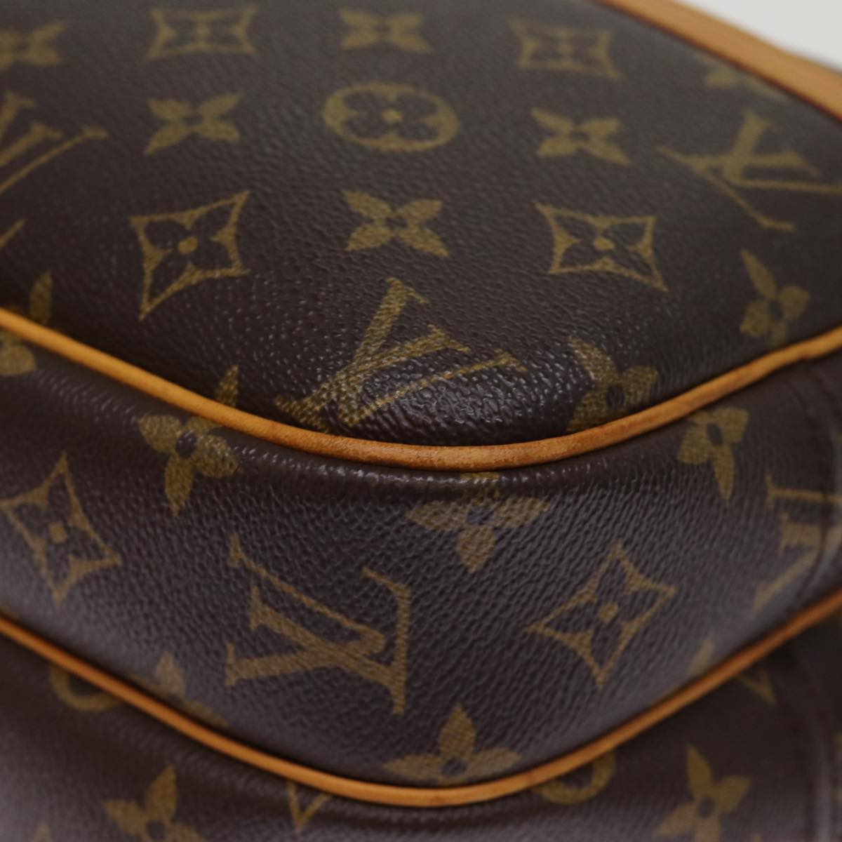 LOUIS VUITTON Monogram Reporter PM Shoulder Bag M45254 LV 74136