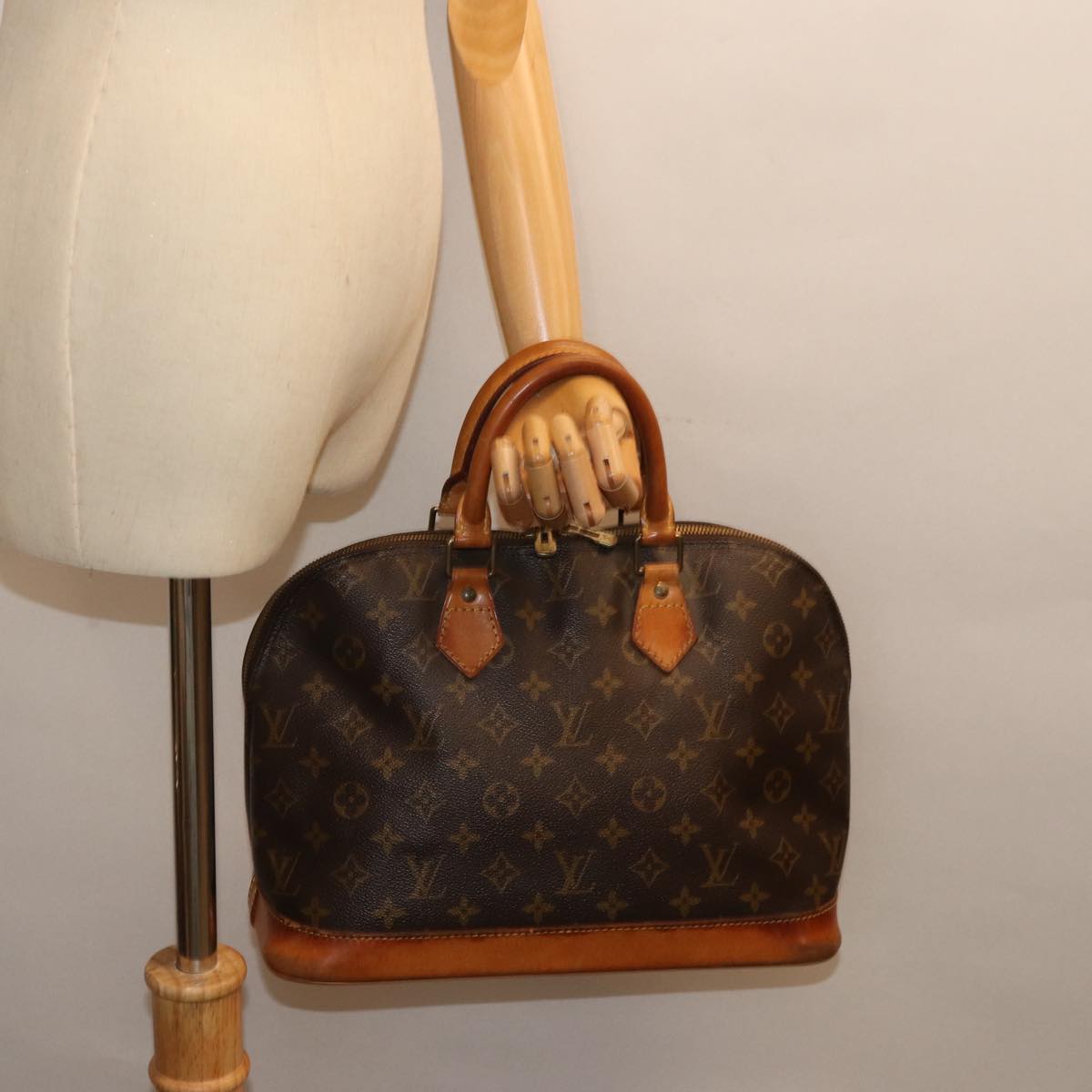LOUIS VUITTON Monogram Alma Hand Bag M51130 LV 74149