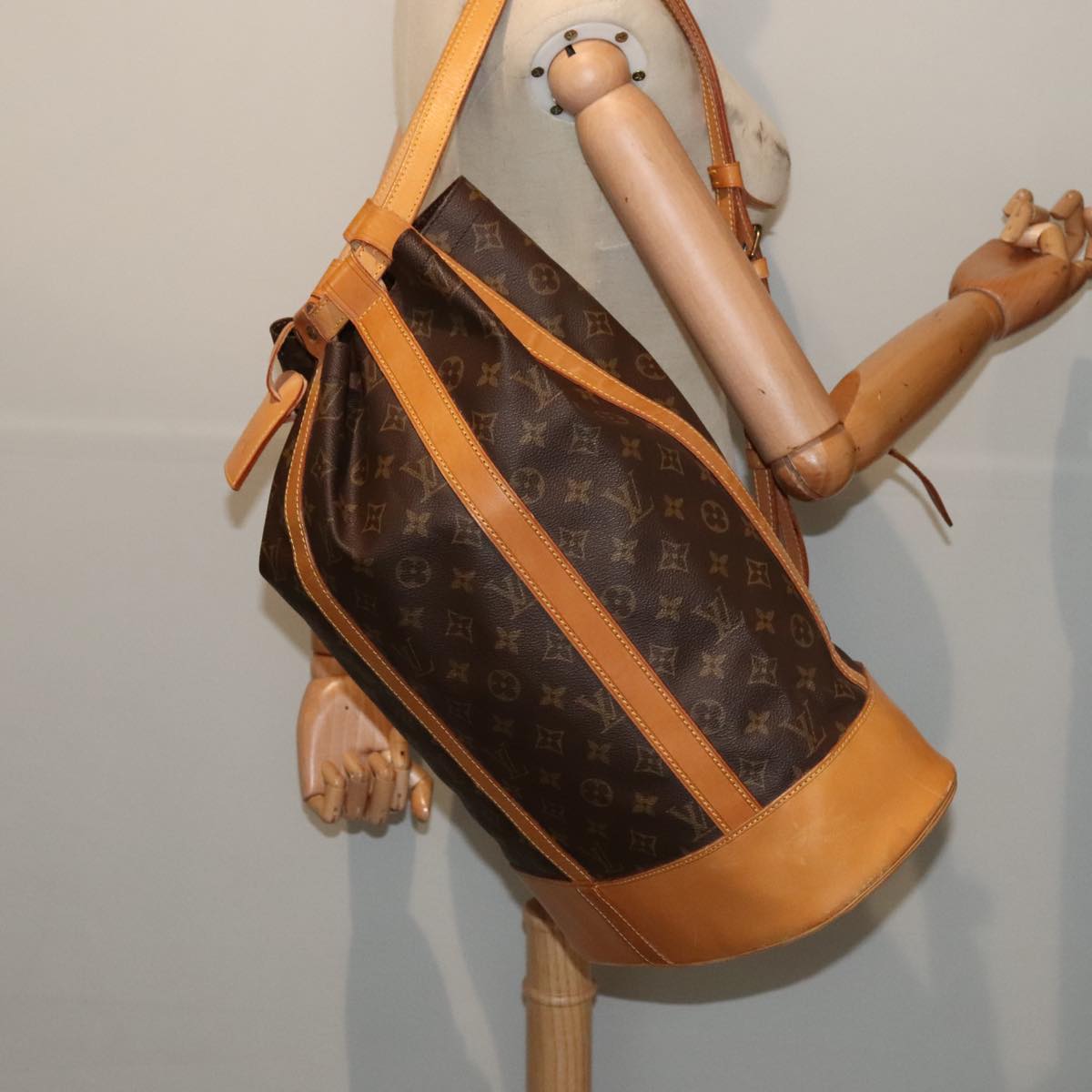 LOUIS VUITTON Monogram Randonnee GM Shoulder Bag M42244 LV 74162