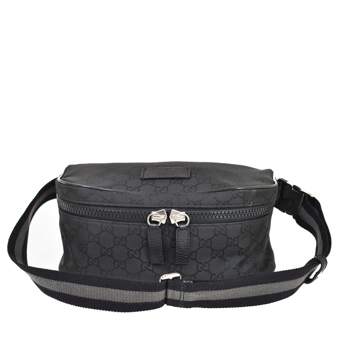 Gucci Gg Canvas  Canvas Clutch Bag ()