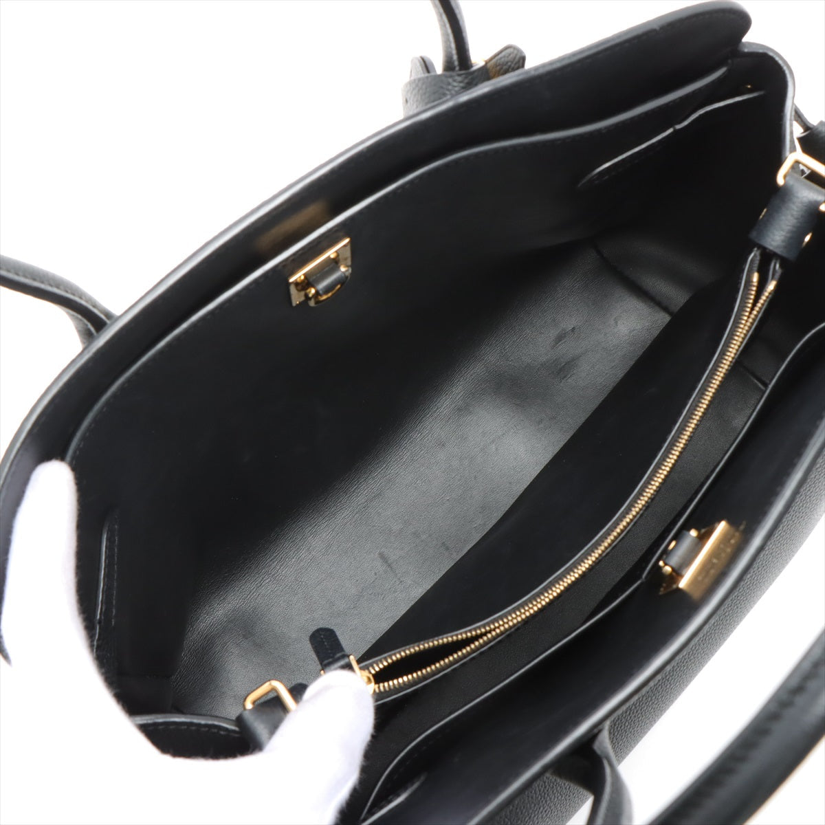 Louis Vuitton  Mira MM M54348