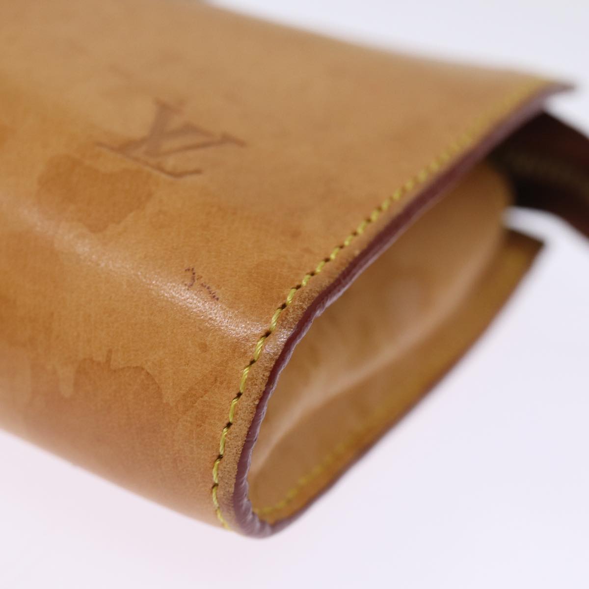 LOUIS VUITTON Nomad Leather Bucket PM Pouch Beige LV 74291