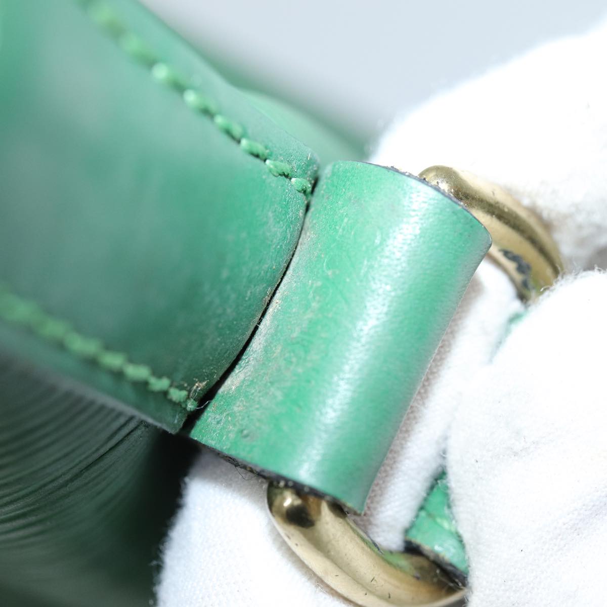 LOUIS VUITTON Epi Petit Noe Shoulder Bag Green M44104 LV 74295