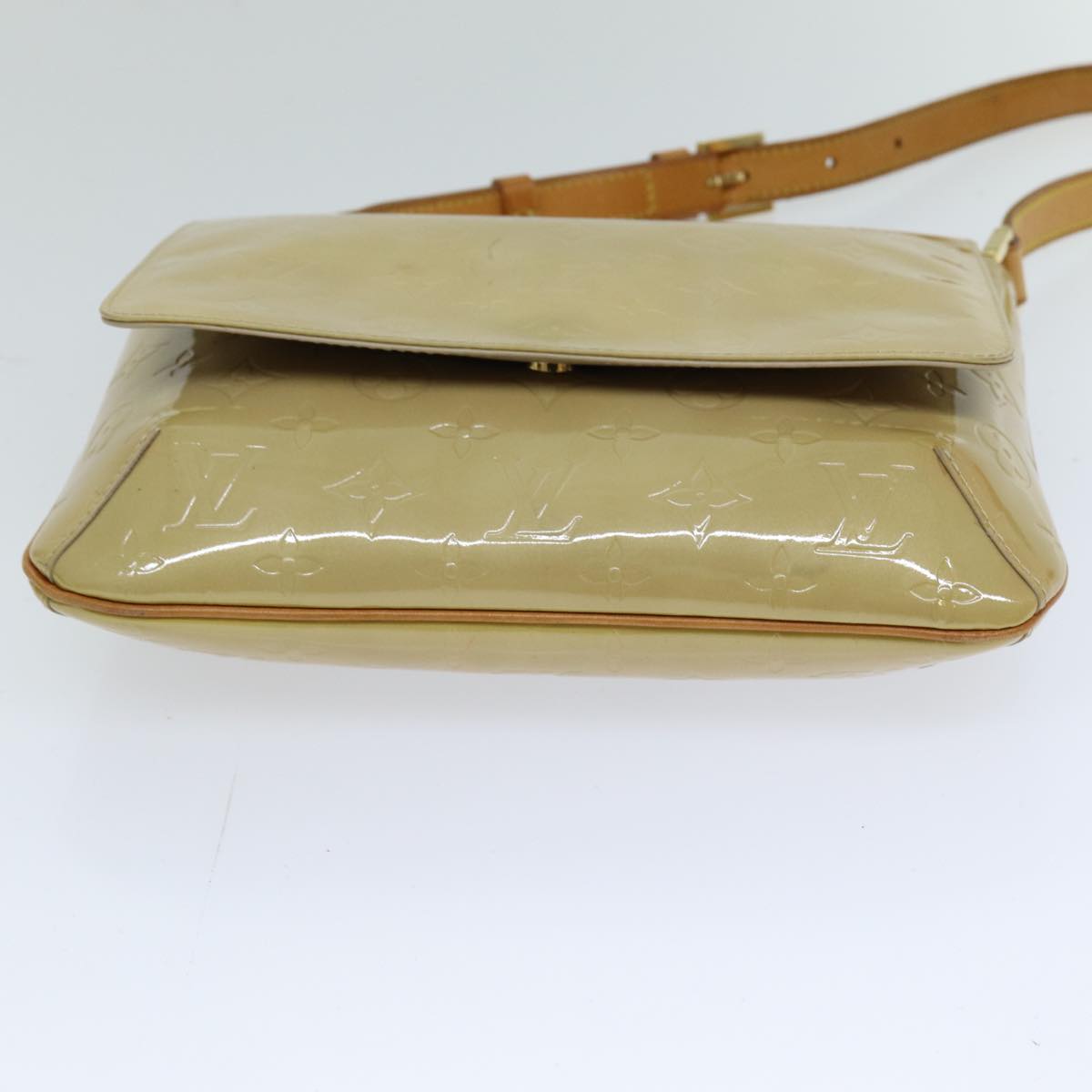 LOUIS VUITTON Monogram Vernis Thompson Street Bag Beige M91301 LV 74299