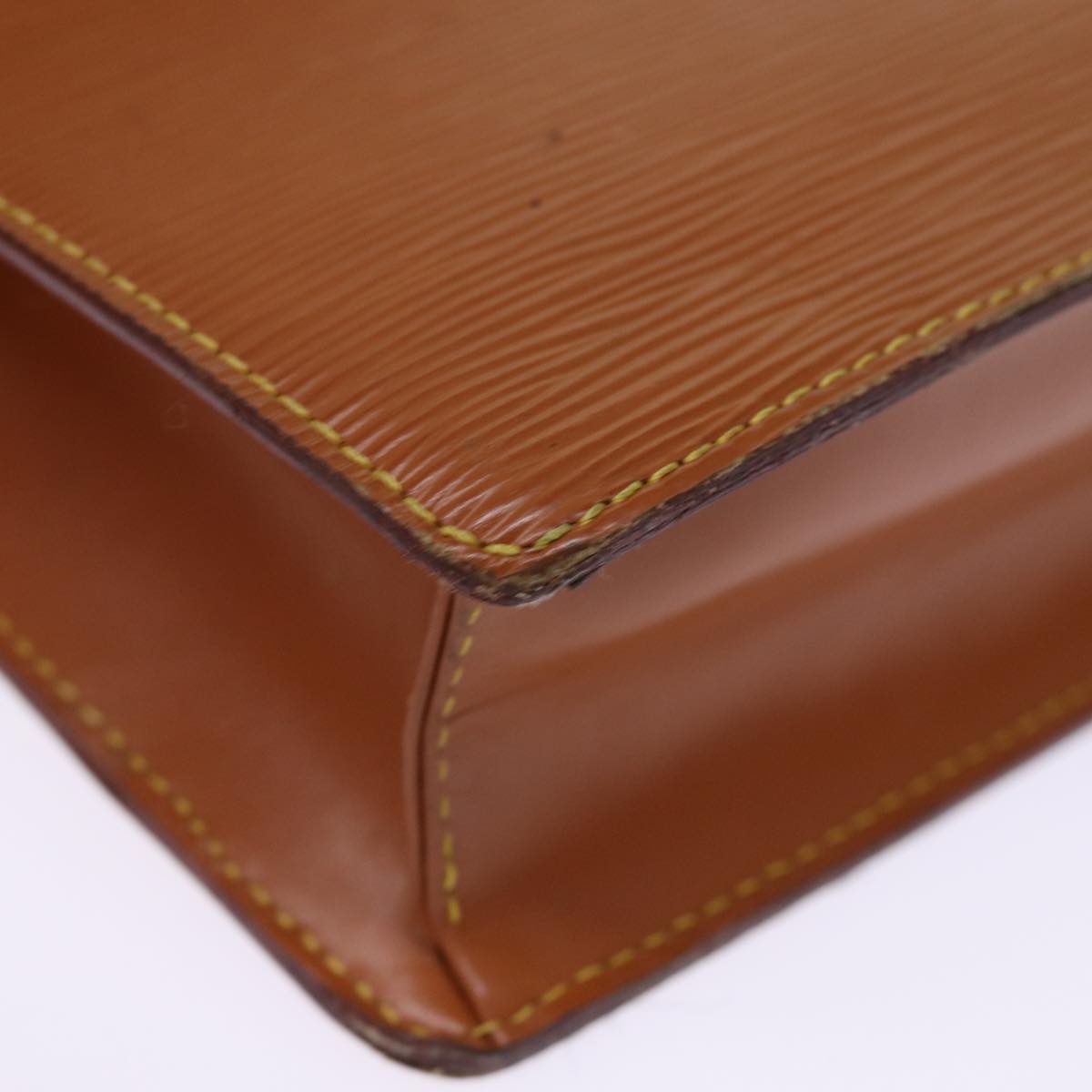 LOUIS VUITTON Epi Pochette Homme Bag Brown Zipang gold M52528 LV 74311