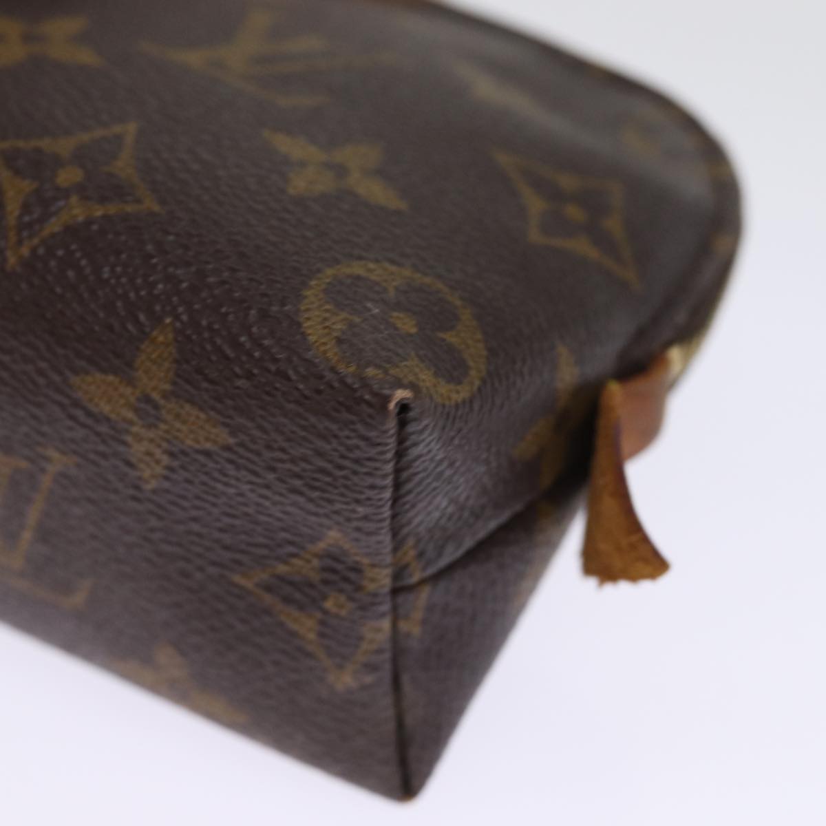 LOUIS VUITTON Monogram Pochette Cosmetic PM Cosmetic Pouch M47515 LV 74320