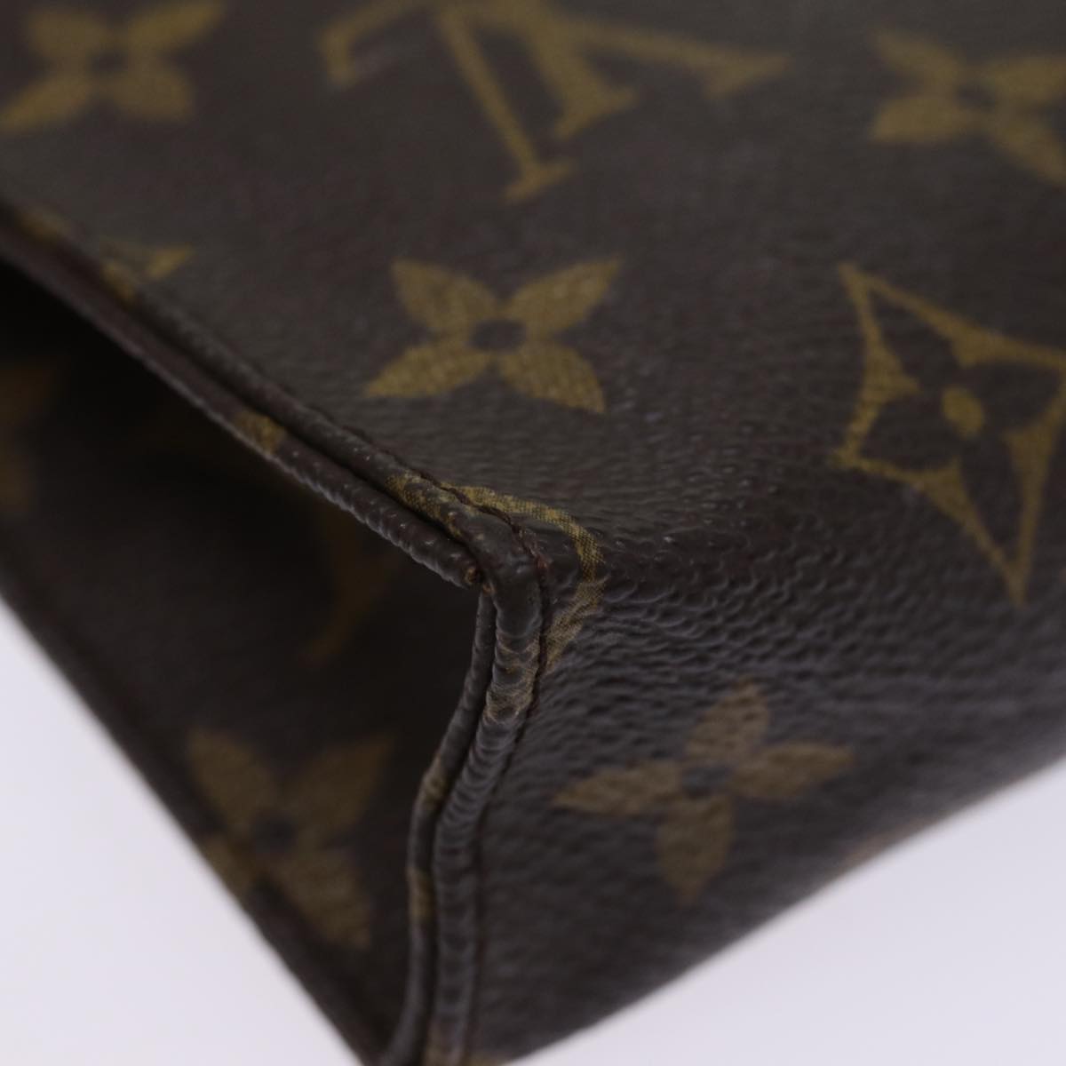 LOUIS VUITTON Monogram Poche Toilette 15 Pouch M47546 LV 74329