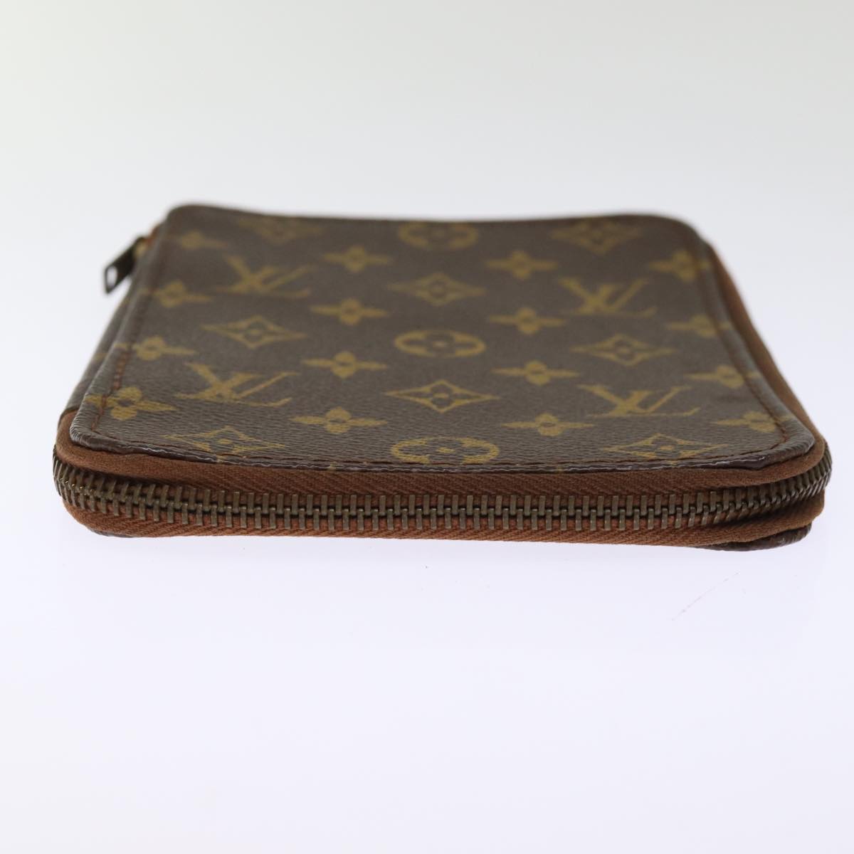 LOUIS VUITTON Monogram Passport Case LV 74332