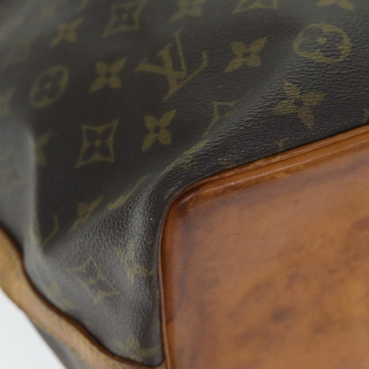 LOUIS VUITTON Monogram Petit Noe Shoulder Bag M42226 LV 74343