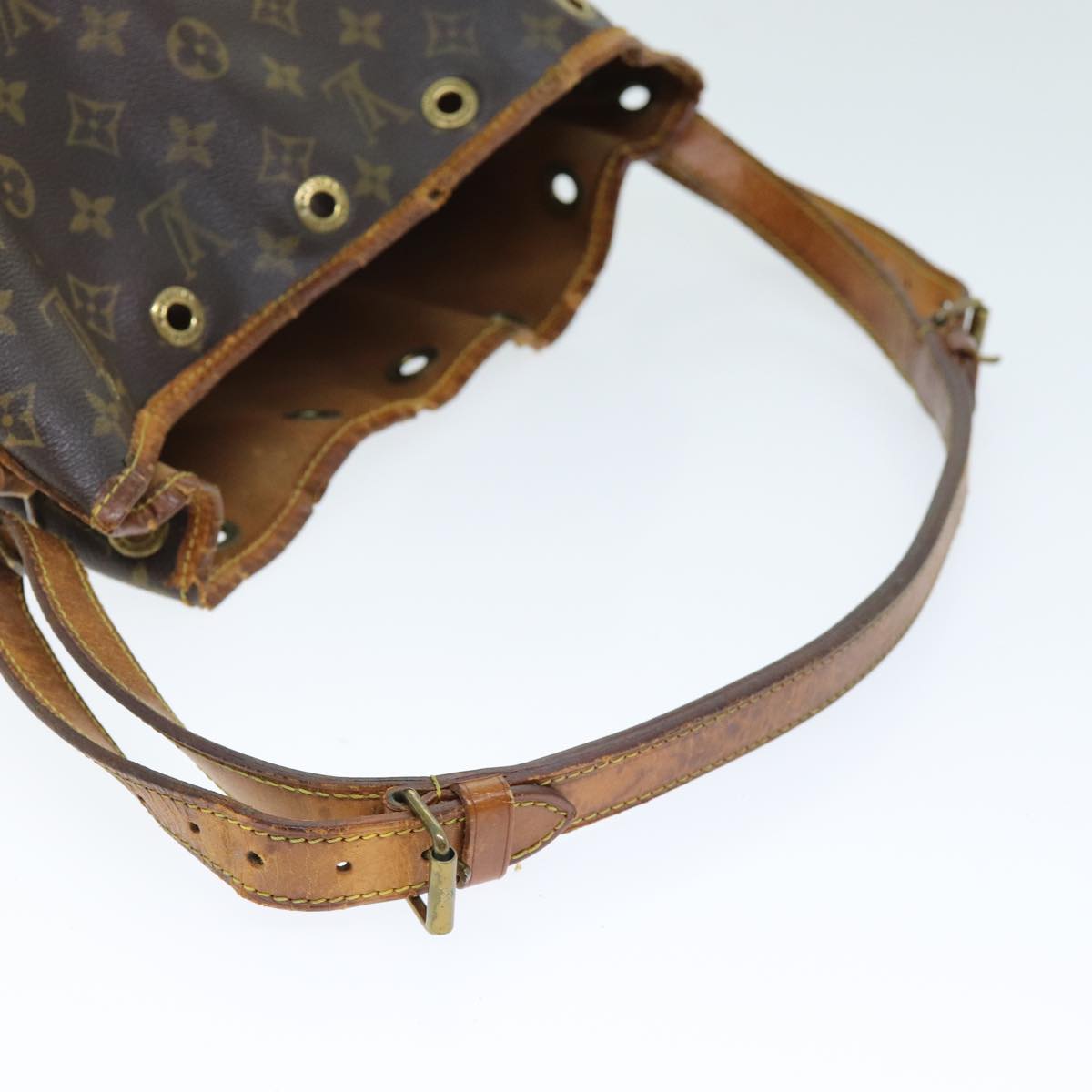 LOUIS VUITTON Monogram Petit Noe Shoulder Bag M42226 LV 74343