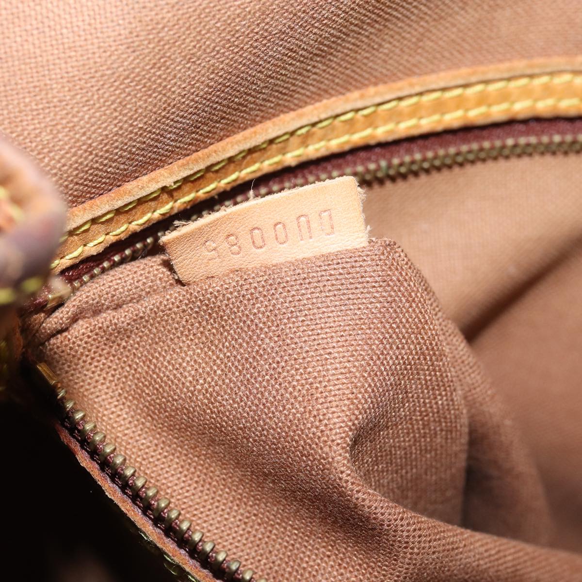 LOUIS VUITTON Monogram Batignolles Horizontal Tote Bag M51154 LV 74359